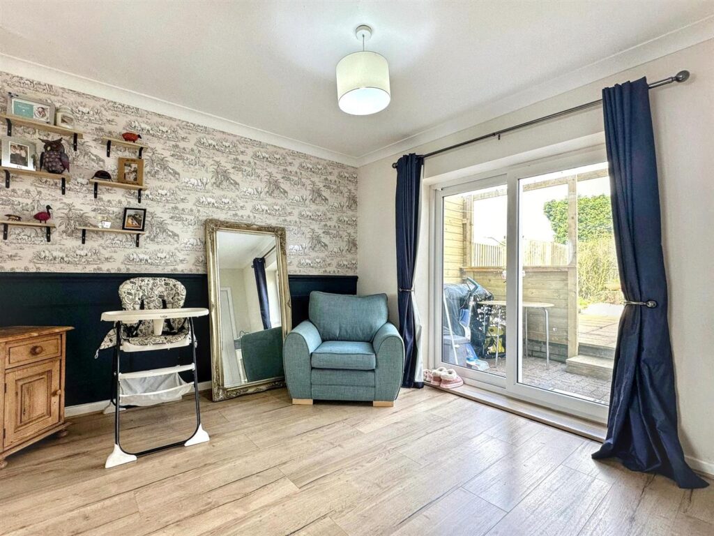 Cellarhead Road, Werrington, Staffordshire, ST9 0HW
