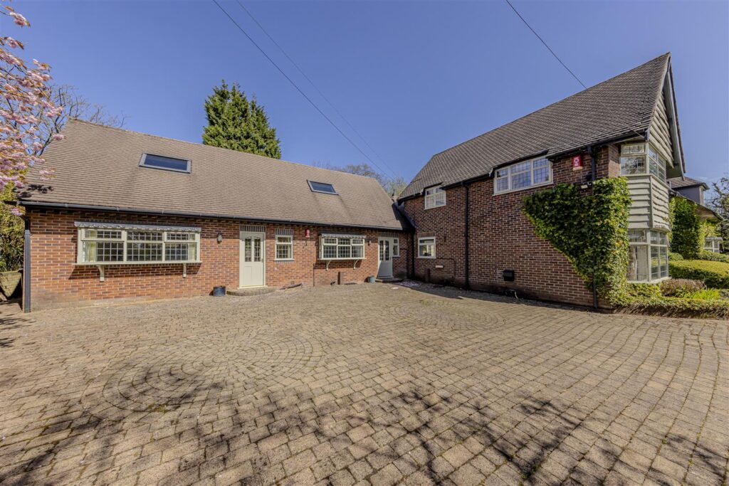 Honeysuckle Lane, Longsdon, Staffordshire, ST9 9QN