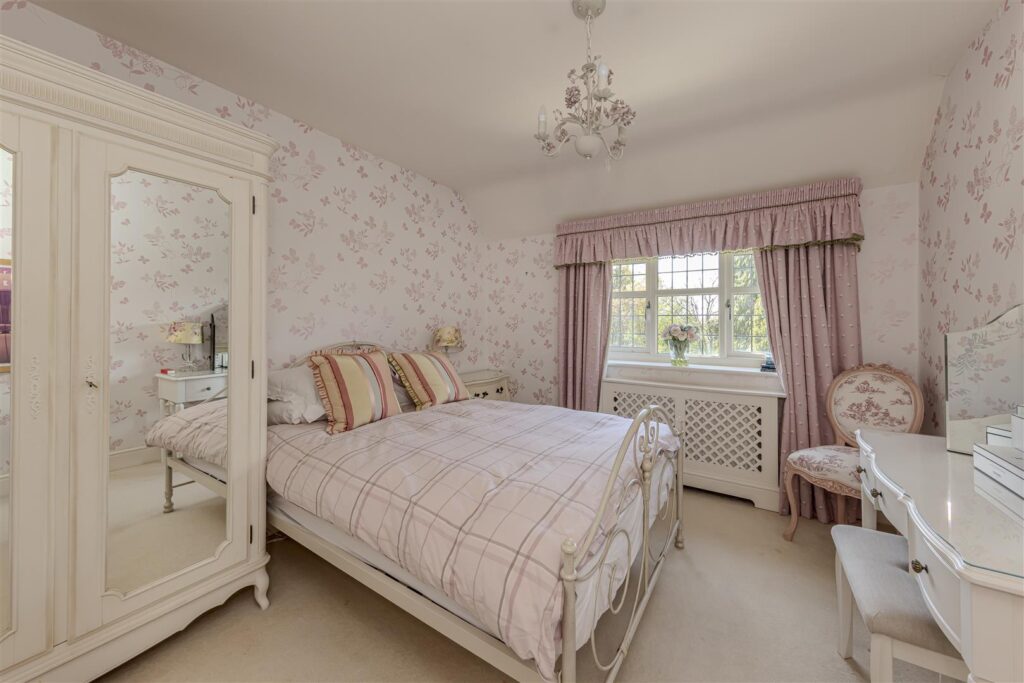 Honeysuckle Lane, Longsdon, Staffordshire, ST9 9QN