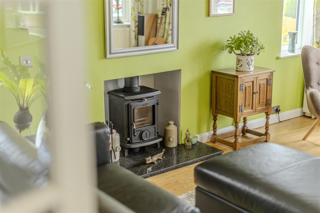 Woodside Avenue, Brown Edge, Staffordshire, ST6 8RX