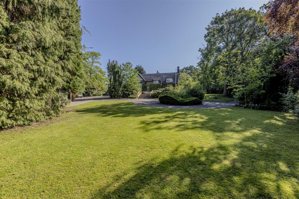 Honeysuckle Lane, Longsdon, Staffordshire, ST9 9QN