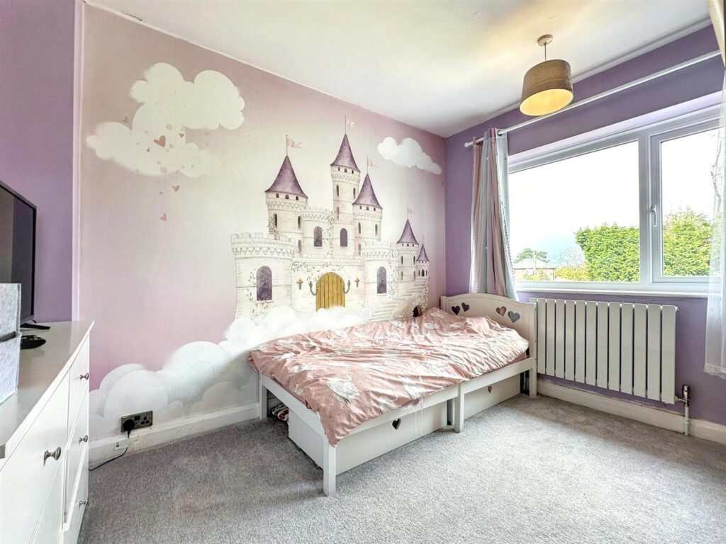 Cellarhead Road, Werrington, Staffordshire, ST9 0HW