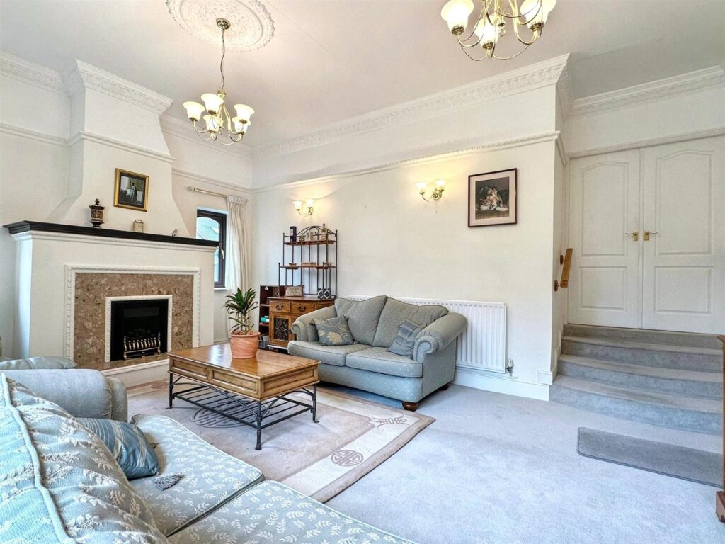 Beech Avenue, Cheddleton, Staffordshire, ST13 7JA