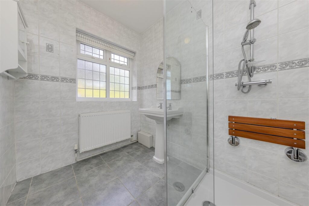 Clewlows Bank, Bagnall, Staffordshire, ST9 9LP