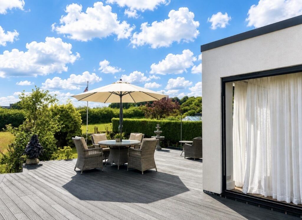 Woodland Avenue ,Norton Le Moors, Stoke-On-Trent, ST6 8ND