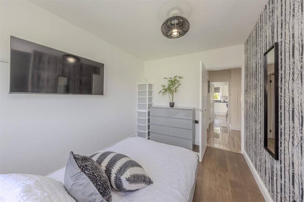 Shawe Park Road, Kingsley Holt, Staffordshire, ST10 2DL
