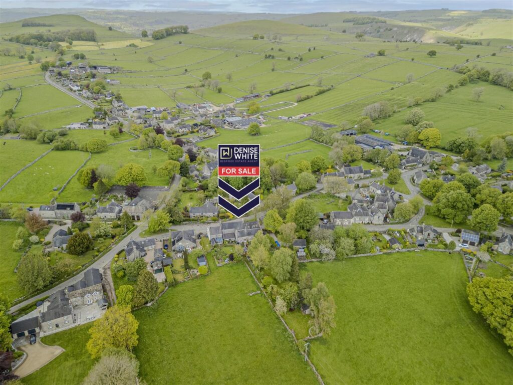 Alstonefield, Nr Ashbourne, Staffordshire, DE6 2FR