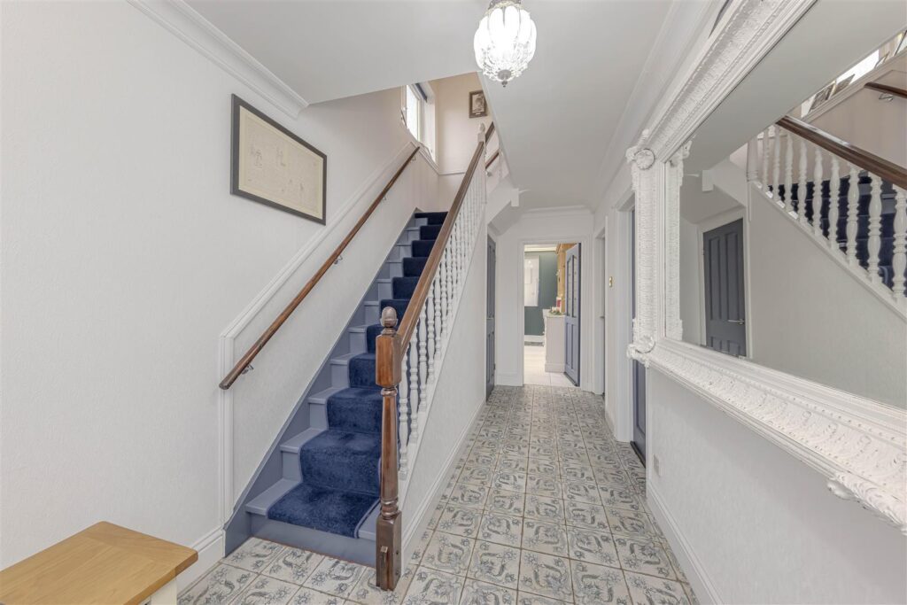 Woodland Avenue ,Norton Le Moors, Stoke-On-Trent, ST6 8ND