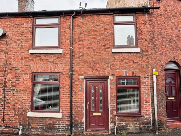 Ball Haye Green, Leek, Staffordshire, ST13 6BH