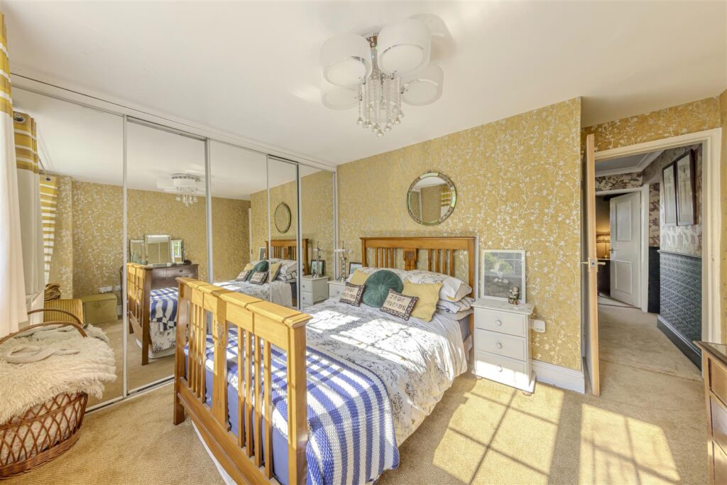 Colclough Lane, Newchapel, Stoke On Trent, ST6 5RN