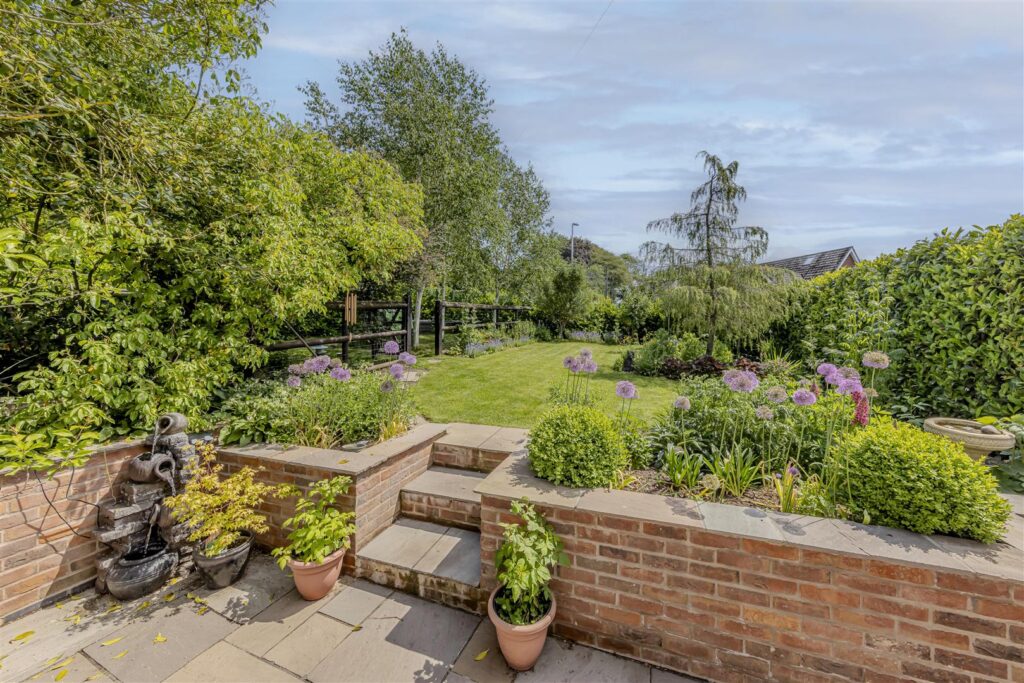 Patch Meadow Road, Cheadle, Staffordshire, ST10 1PX