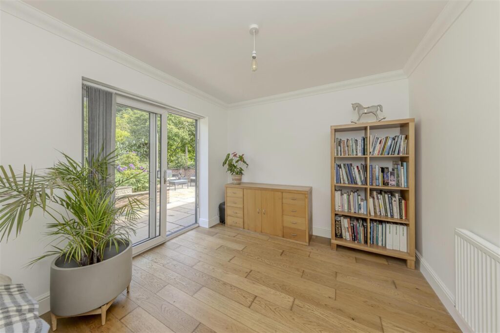 Patch Meadow Road, Cheadle, Staffordshire, ST10 1PX