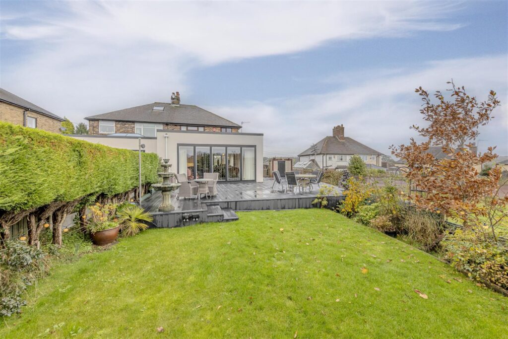 Woodland Avenue ,Norton Le Moors, Stoke-On-Trent, ST6 8ND