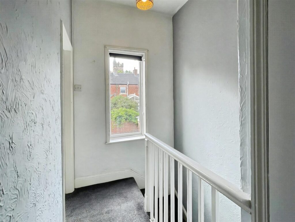 Buxton Road, Leek, Staffordshire, ST13 6EE