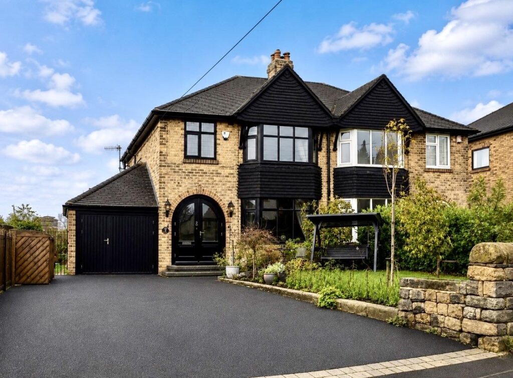 Woodland Avenue ,Norton Le Moors, Stoke-On-Trent, ST6 8ND