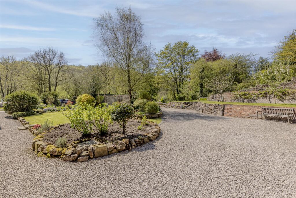 Sutherland Road, Longsdon, Staffordshire, ST9 9QD