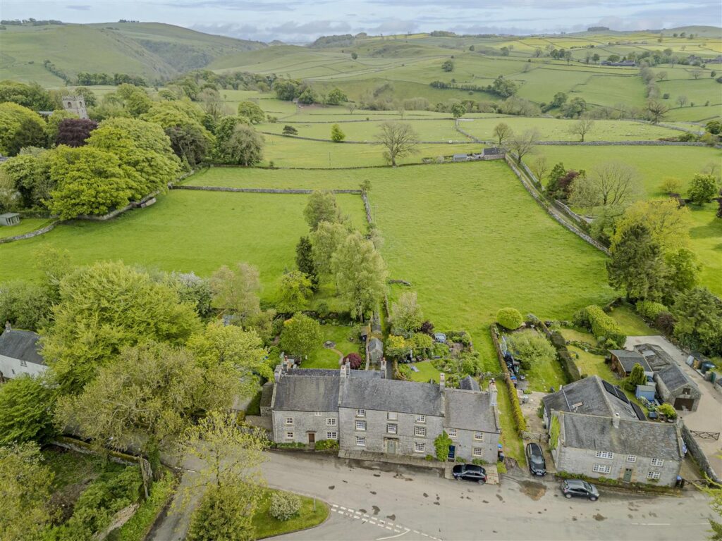 Alstonefield, Nr Ashbourne, Staffordshire, DE6 2FR