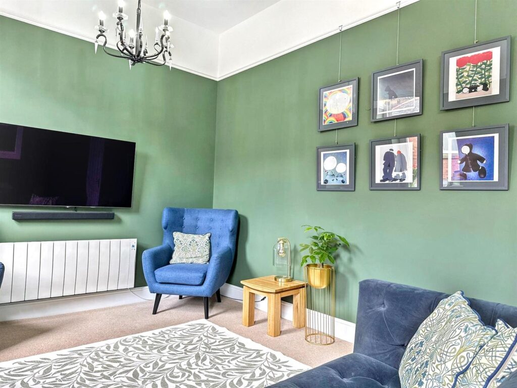 Willow Drive, Cheddleton, Staffordshire, ST13 7FG