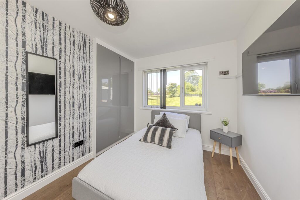 Shawe Park Road, Kingsley Holt, Staffordshire, ST10 2DL