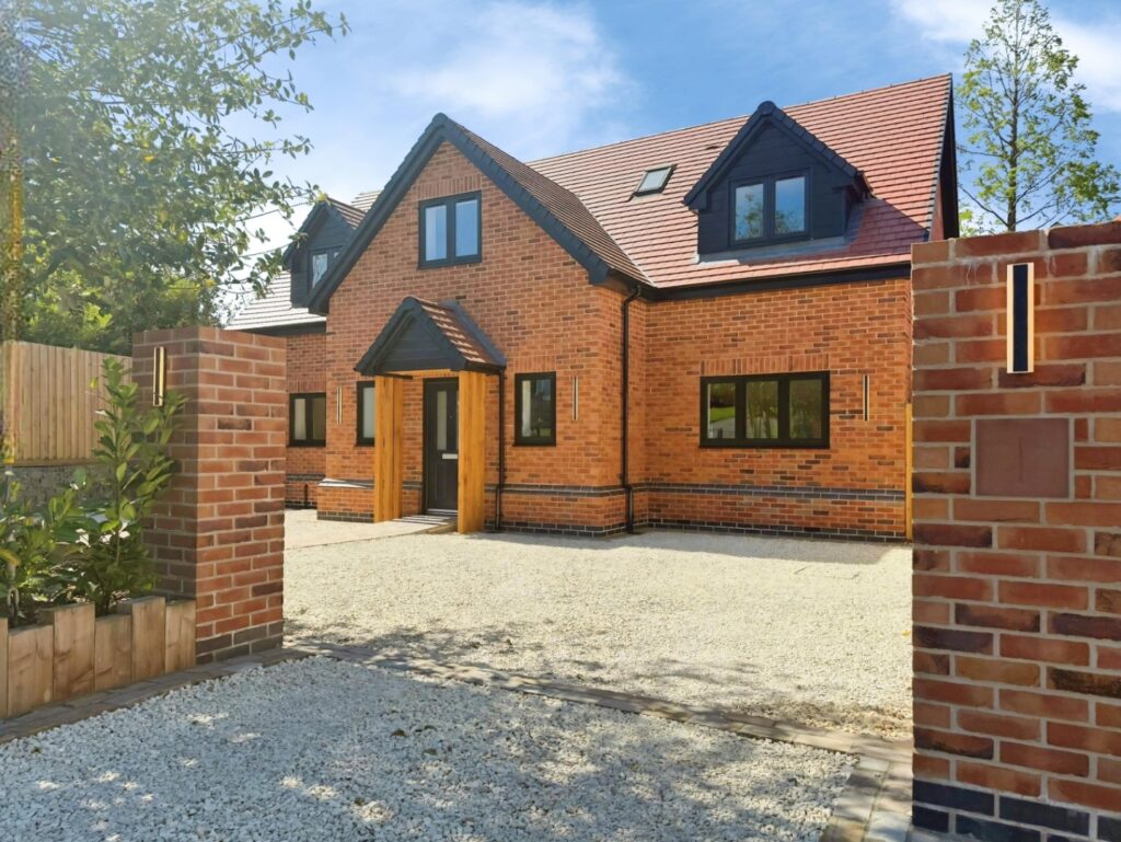 Station Road, Scholar Green, Staffordshire, ST7 3HL
