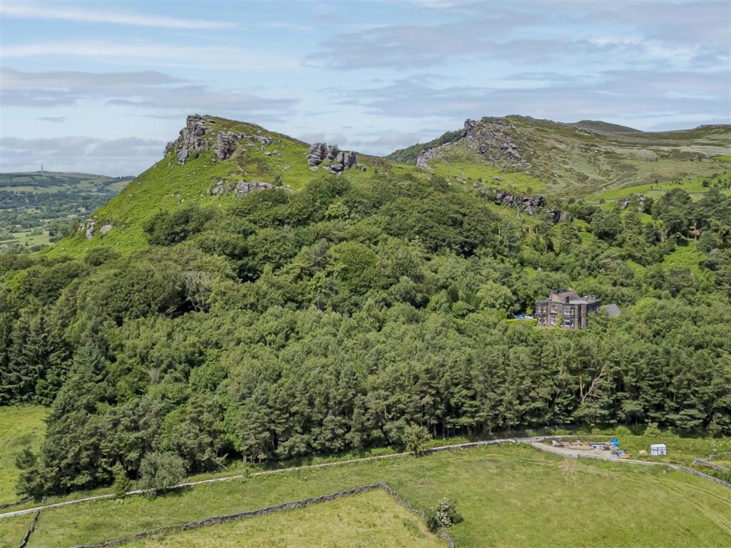 Upper Hulme, Nr Leek, Staffordshire, ST13 8TY