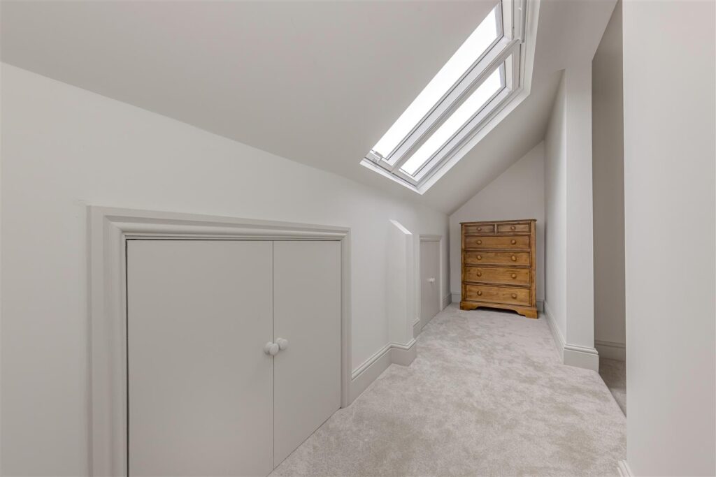 Marlborough Drive, Macclesfield, Cheshire, SK10 2JX
