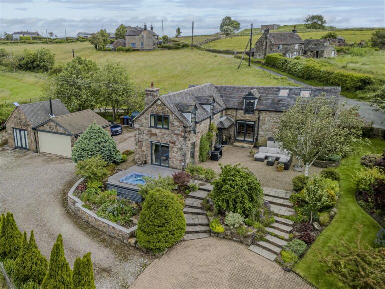 Hot Lane, Biddulph Moor, Staffordshire, ST8 7JS