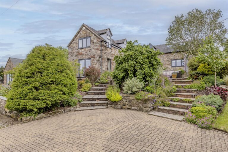 Hot Lane, Biddulph Moor, Staffordshire, ST8 7JS