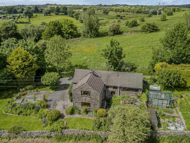 Bromley Edge Lane, Winkhill, Staffordshire, ST13 7QA