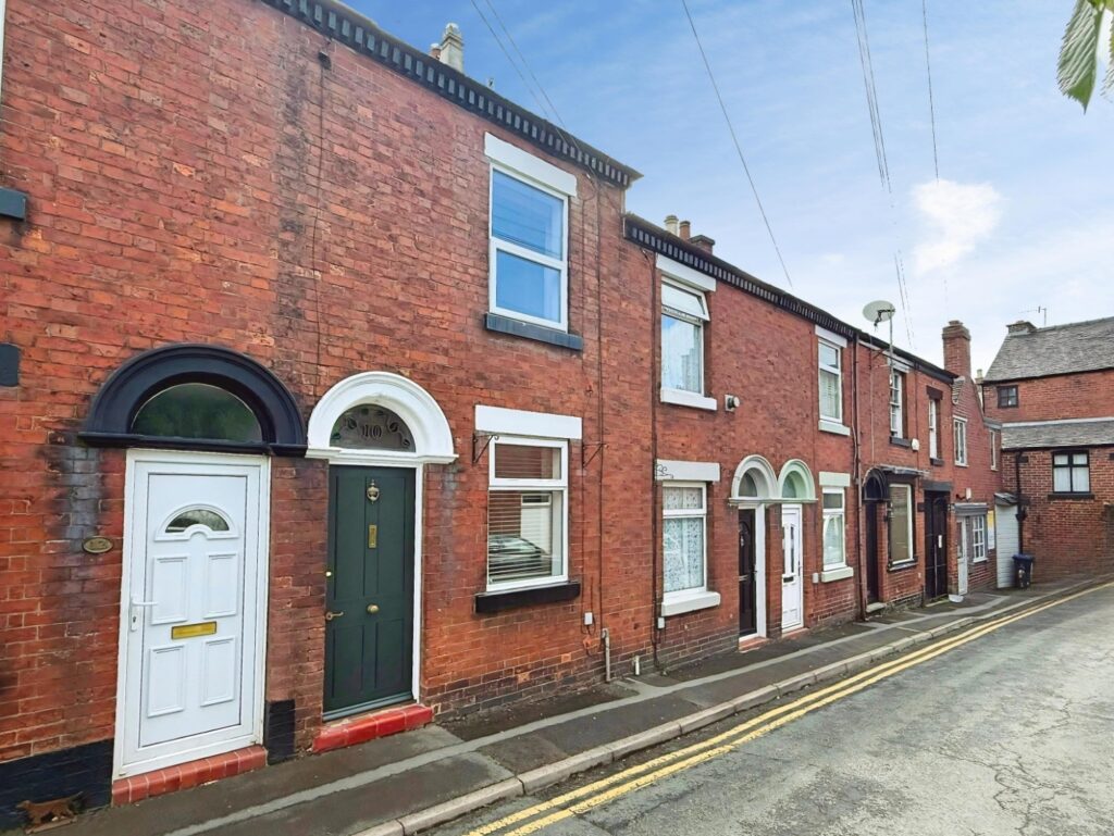 Deansgate, Leek, Staffordshire ST13 6JF