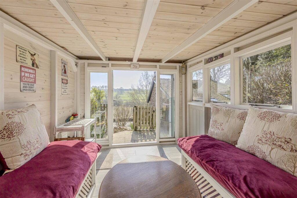 Dunwood Lane, Rudyard, Staffordshire, ST13 8RG