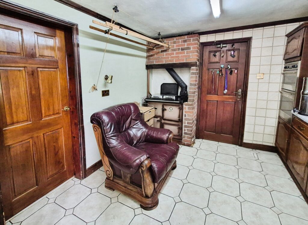 Upper Hulme, Nr Leek, Staffordshire, ST13 8TY