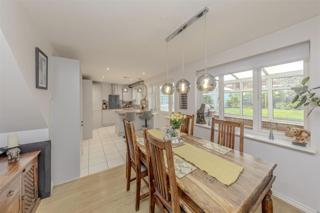 Balmoral Drive, Cheadle, Staffordshire, ST10 1WB