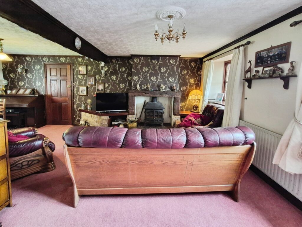Upper Hulme, Nr Leek, Staffordshire, ST13 8TY