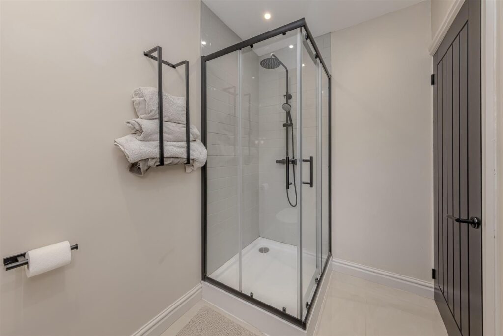Marlborough Drive, Macclesfield, Cheshire, SK10 2JX