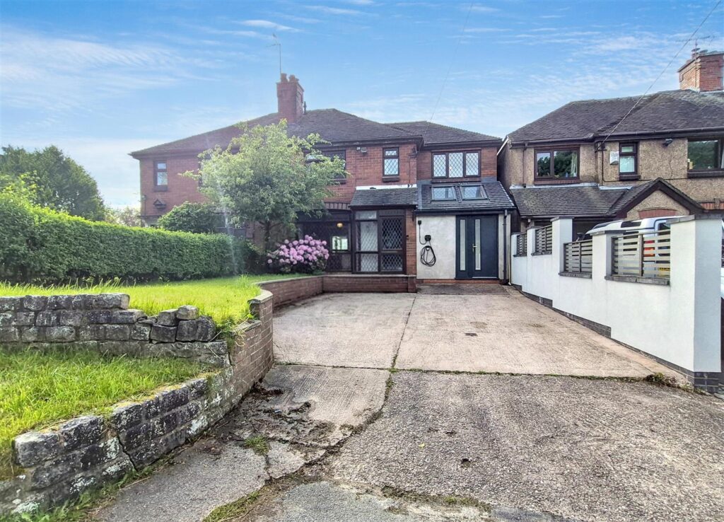 Roughcote Lane, Caverswall, ST11 9ET