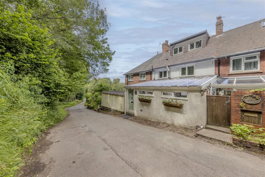Park Lane, Cheddleton, Staffordshire, ST13 7JS