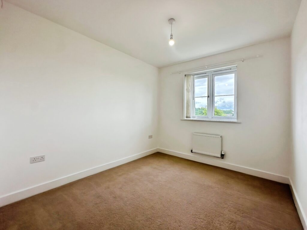 Sandiacre Avenue, Tunstall, Stoke-on-Trent, ST6 5DJ