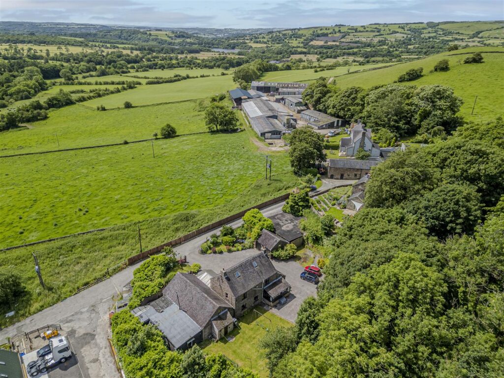 Upper Hulme, Nr Leek, Staffordshire, ST13 8TY