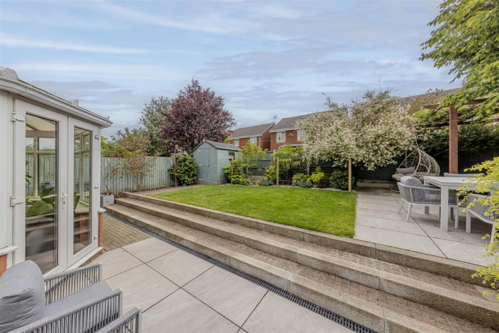 Balmoral Drive, Cheadle, Staffordshire, ST10 1WB