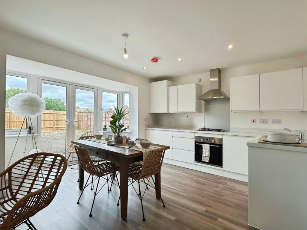 The Crescent, Meir, Stoke on Trent, ST3 6HR