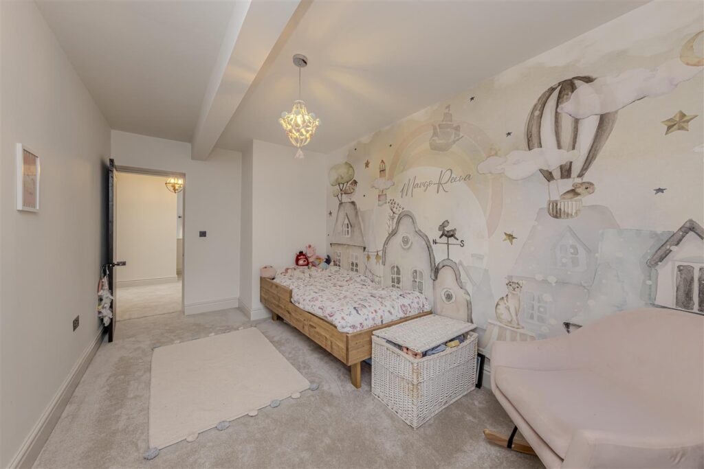 Marlborough Drive, Macclesfield, Cheshire, SK10 2JX