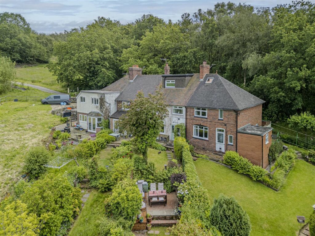 Park Lane, Cheddleton, Staffordshire, ST13 7JS