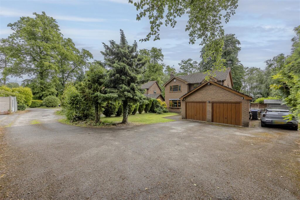 Clay Lake, Endon, Staffordshire, ST9 9BU