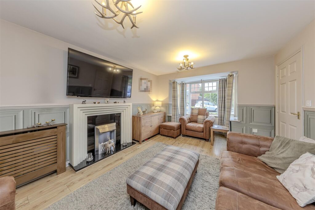 Balmoral Drive, Cheadle, Staffordshire, ST10 1WB