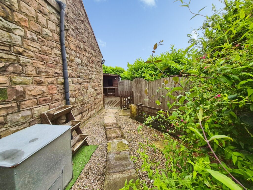 Upper Hulme, Nr Leek, Staffordshire, ST13 8TY