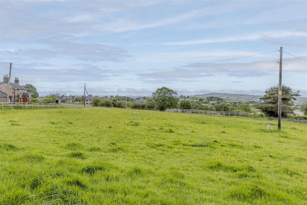 Hot Lane, Biddulph Moor, Staffordshire, ST8 7JS