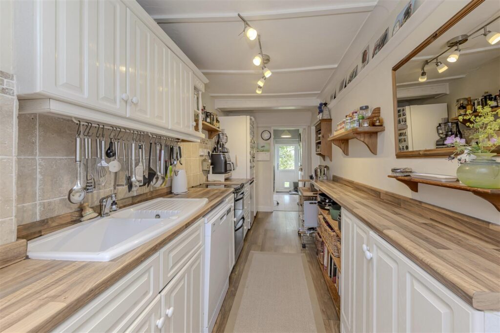 Park Lane, Cheddleton, Staffordshire, ST13 7JS