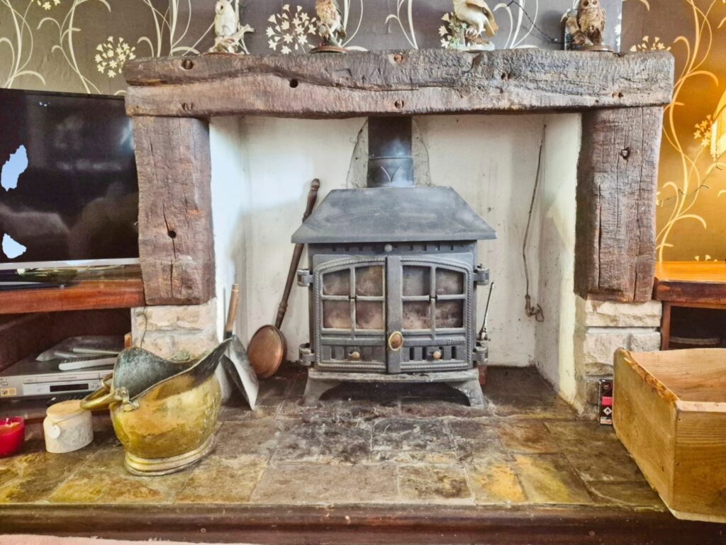 Upper Hulme, Nr Leek, Staffordshire, ST13 8TY