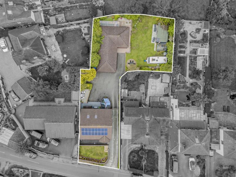 Woodland Avenue, Norton Green, ST6 8NE